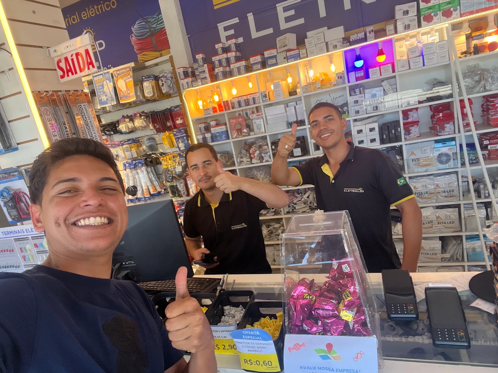 Equipe da Eletroled em Cabo Frio